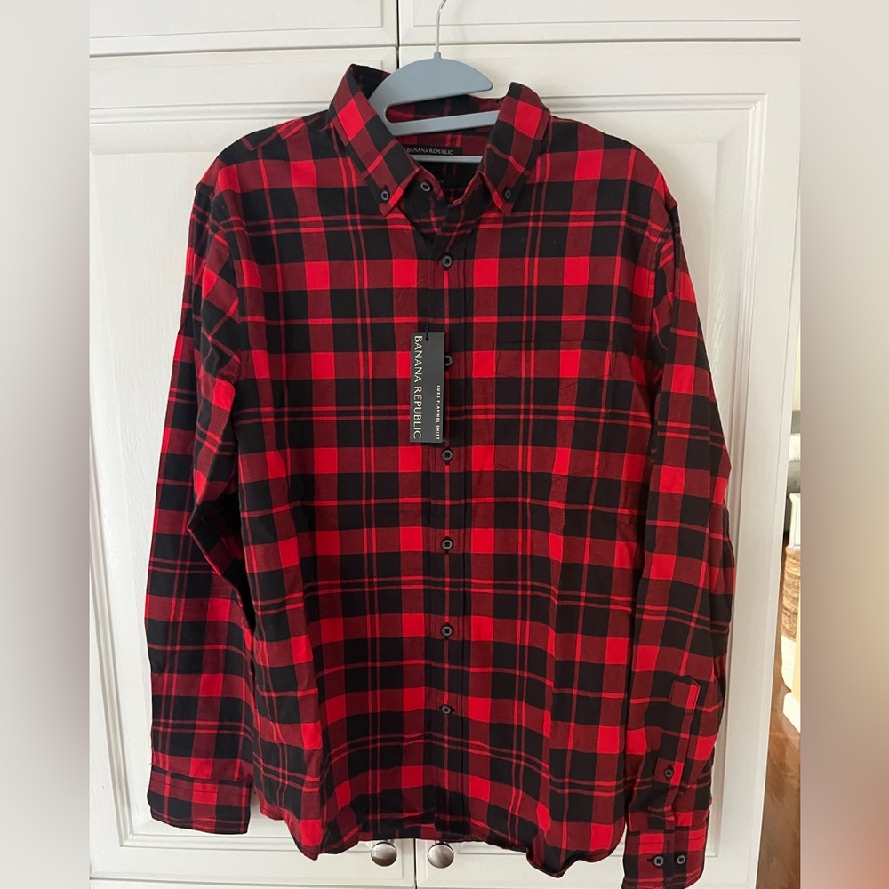Banana Republic Men’s Medium Flannel Button Down